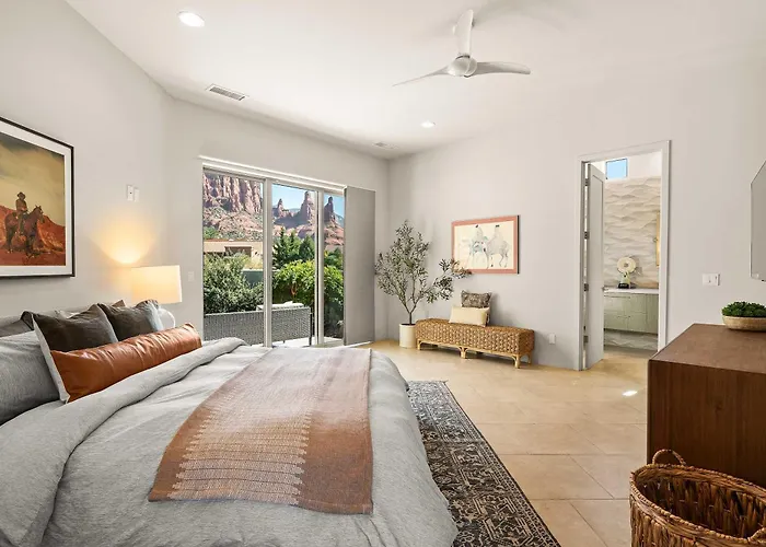 Holiday home Gorgeous Pueblo Surrounded By Views For Family