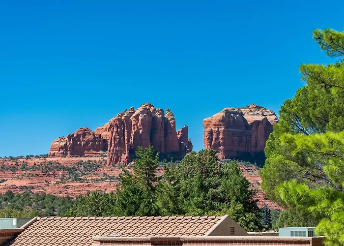 Gorgeous Pueblo Surrounded By Views For Family Holiday home