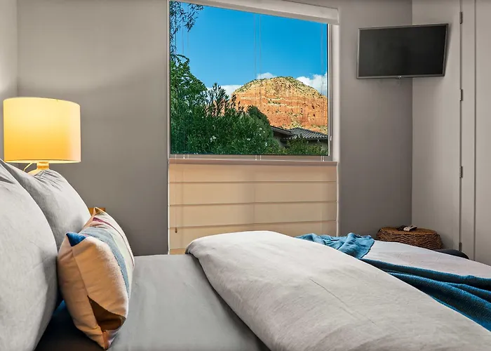 Gorgeous Pueblo Surrounded By Views For Family *