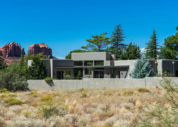 Gorgeous Pueblo Surrounded By Views For Family Holiday home *