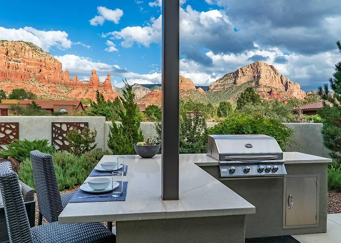 Gorgeous Pueblo Surrounded By Views For Family