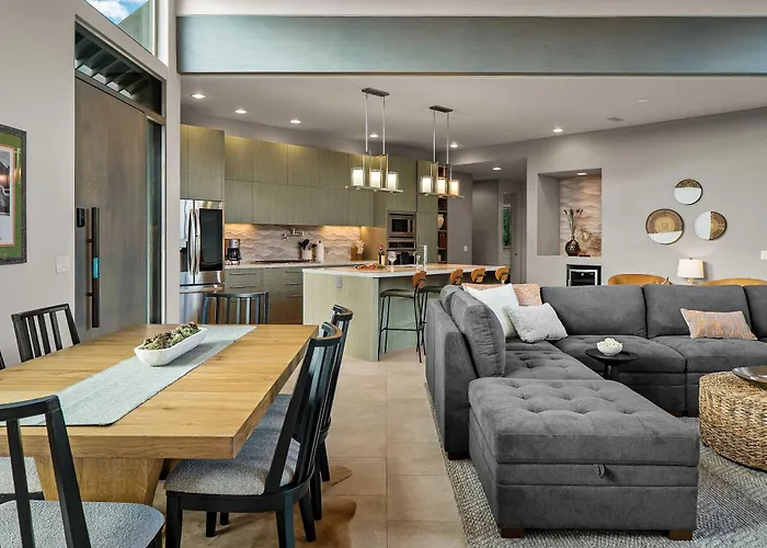 Holiday home Gorgeous Pueblo Surrounded By Views For Family